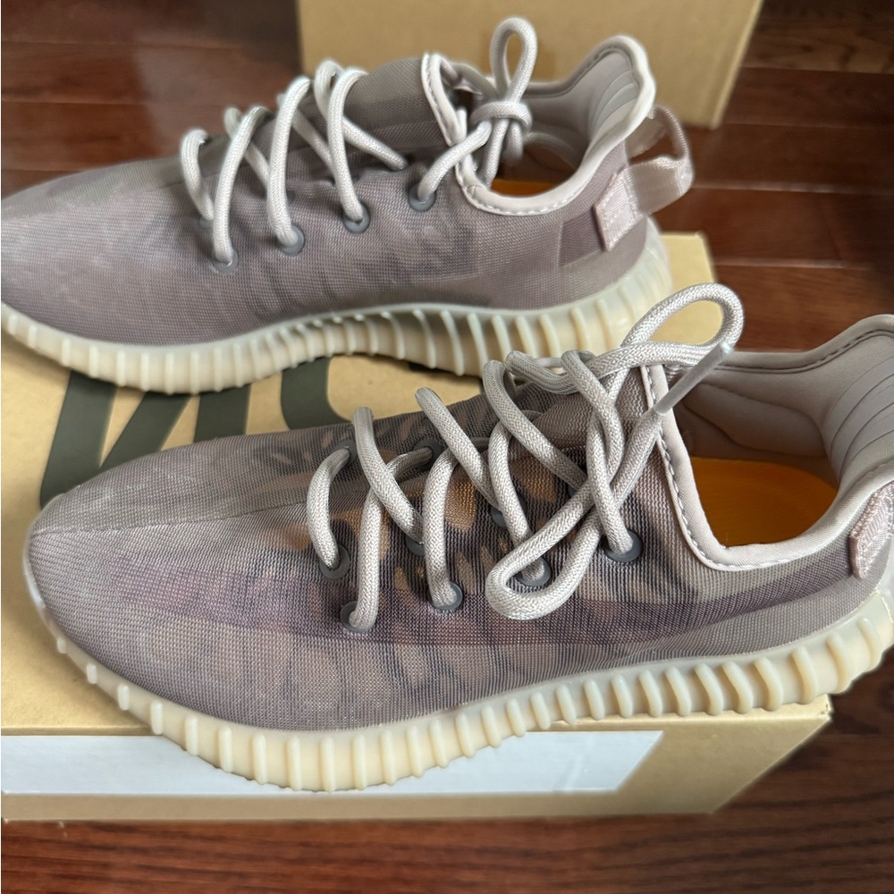 Adidas Yeezy Boost 350 V2 - Mono Mist - Sneakers Shoes